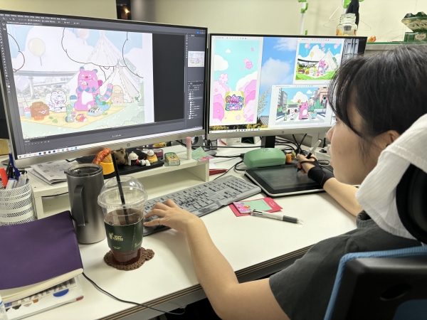 디자인팀 작업 모습